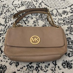 Michael Kors purse with adjustable strap